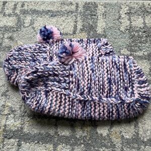 Cottagecore Cozy Knit Slippers - Pink and Blue
